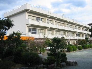 いなべ市立丹生川小学校