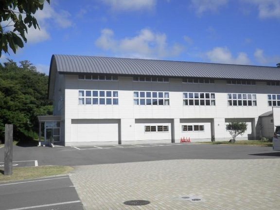 にかほ市立金浦小学校
