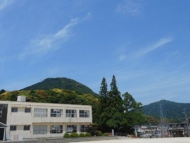 下関市立勝山小学校