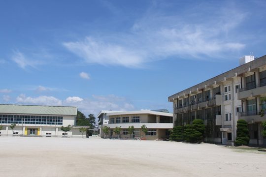 中津市立小楠小学校