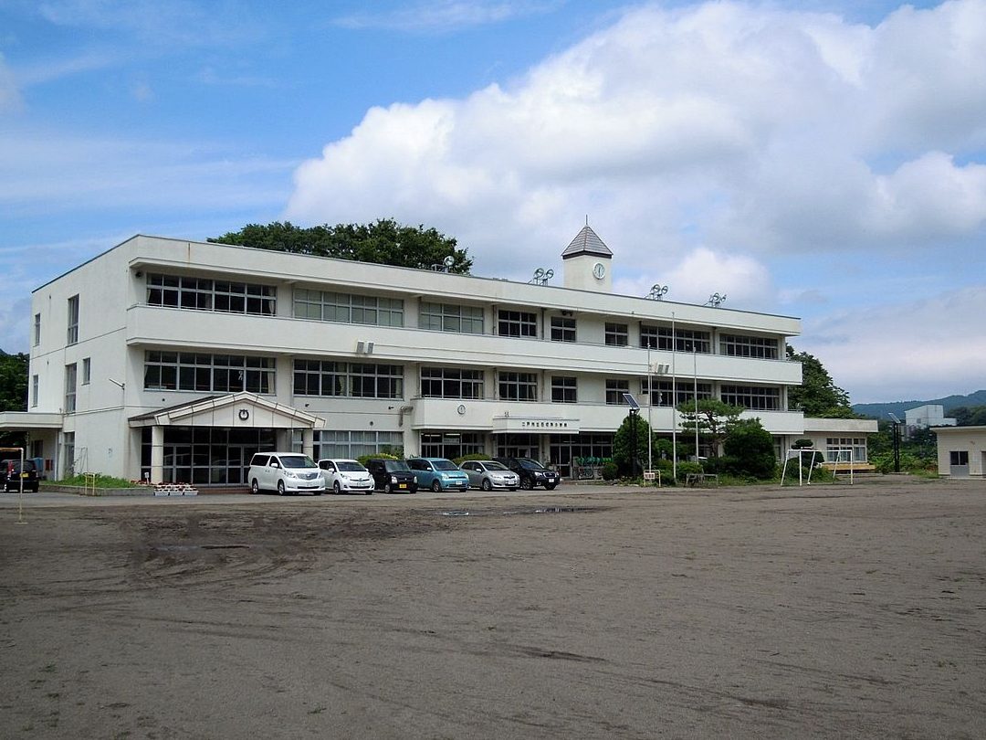 二戸市立石切所小学校
