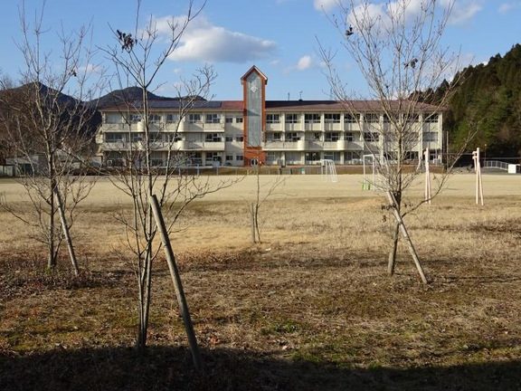 備前市立伊里小学校