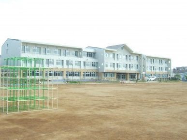 八戸市立柏崎小学校