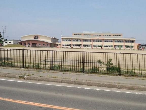 十和田市立西小学校