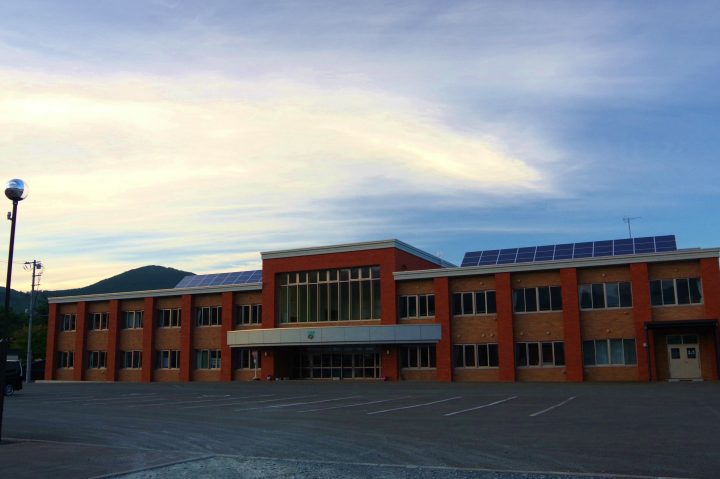南富良野町立南富良野小学校