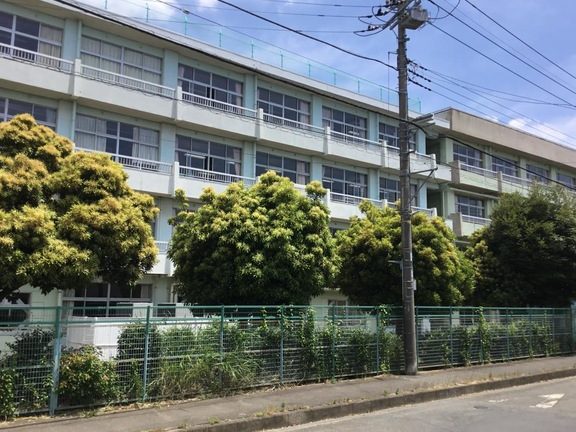 厚木市立愛甲小学校