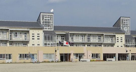 土岐市立泉小学校