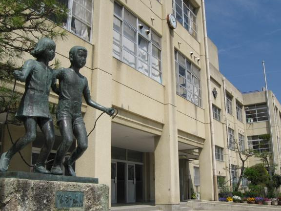 城陽市立寺田西小学校
