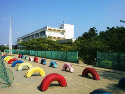 多摩市立北諏訪小学校