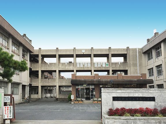 大和郡山市立平和小学校
