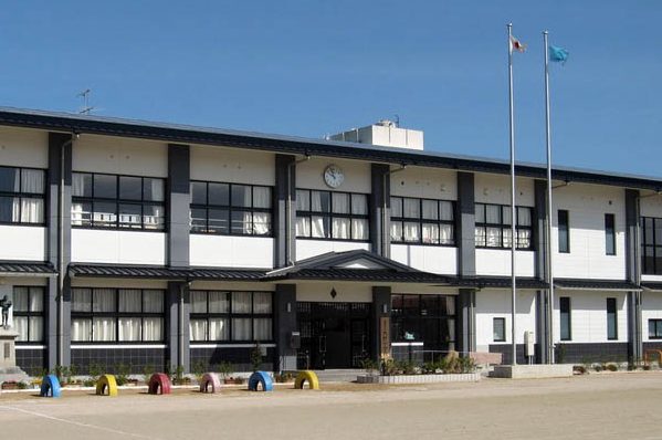 大村市立大村小学校