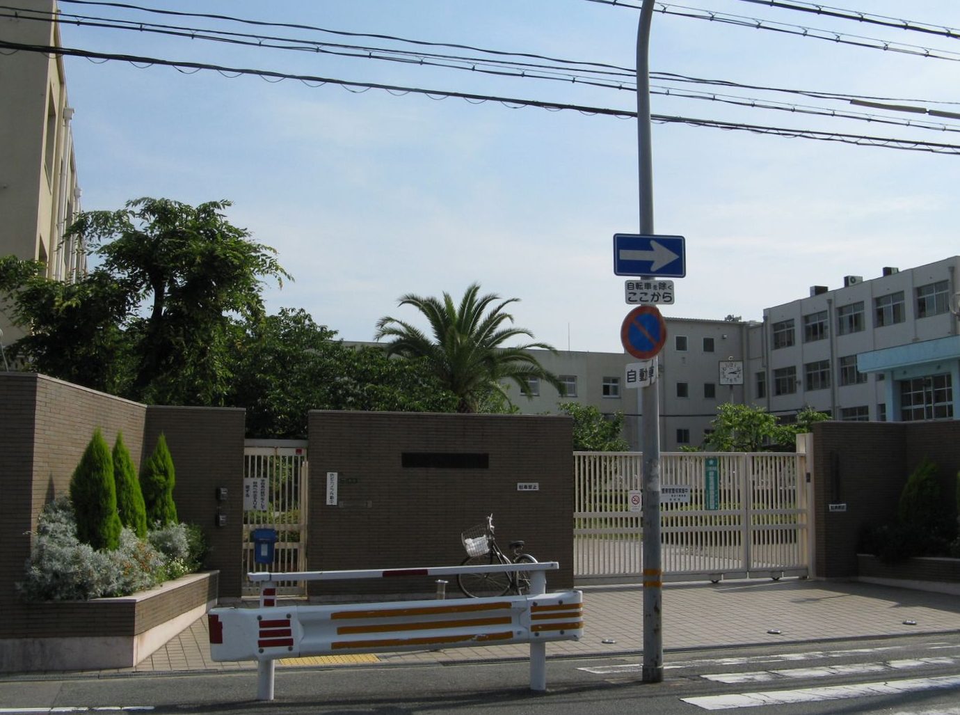 大阪市立 東淡路小学校