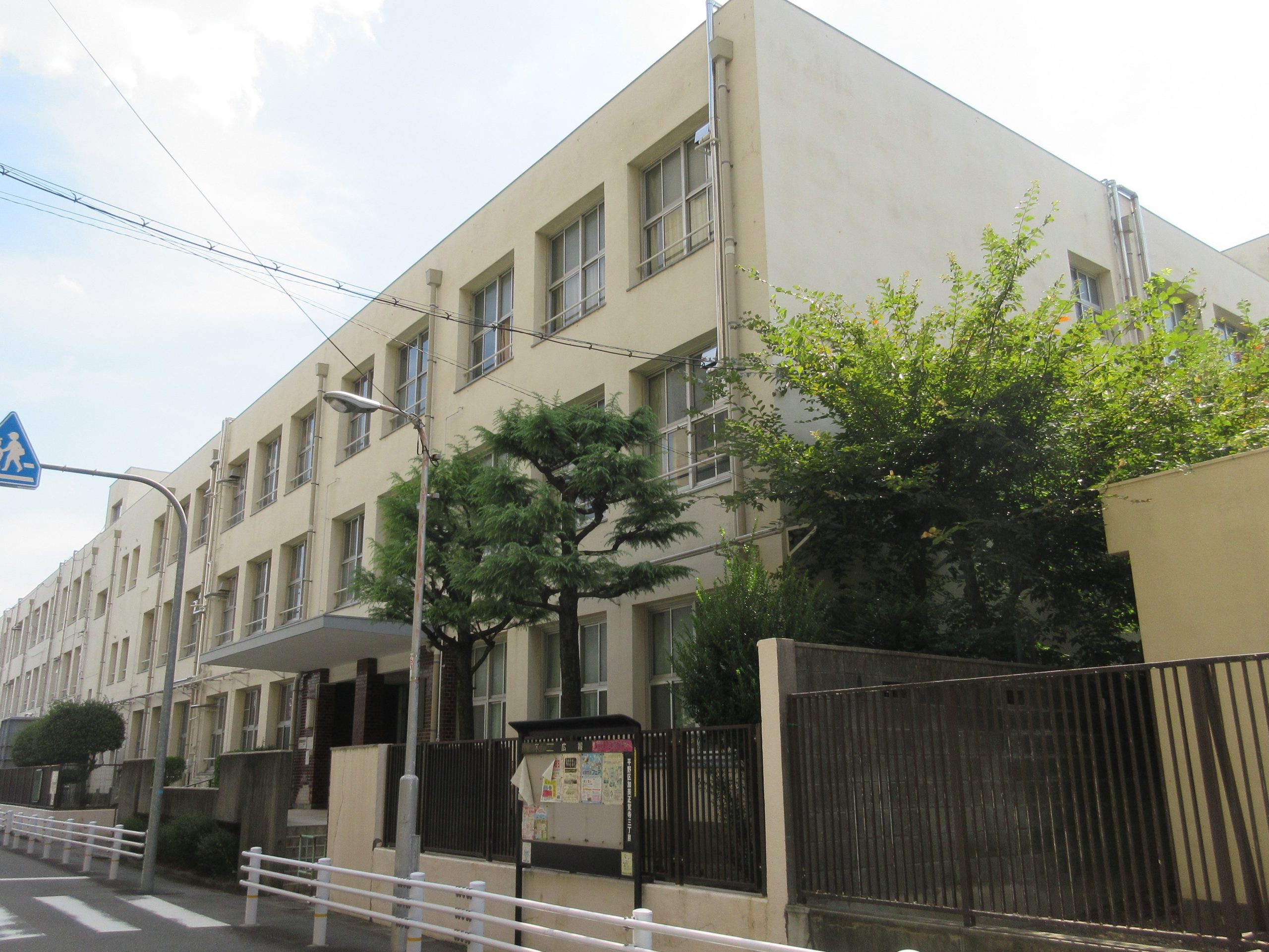 大阪市立加美小学校