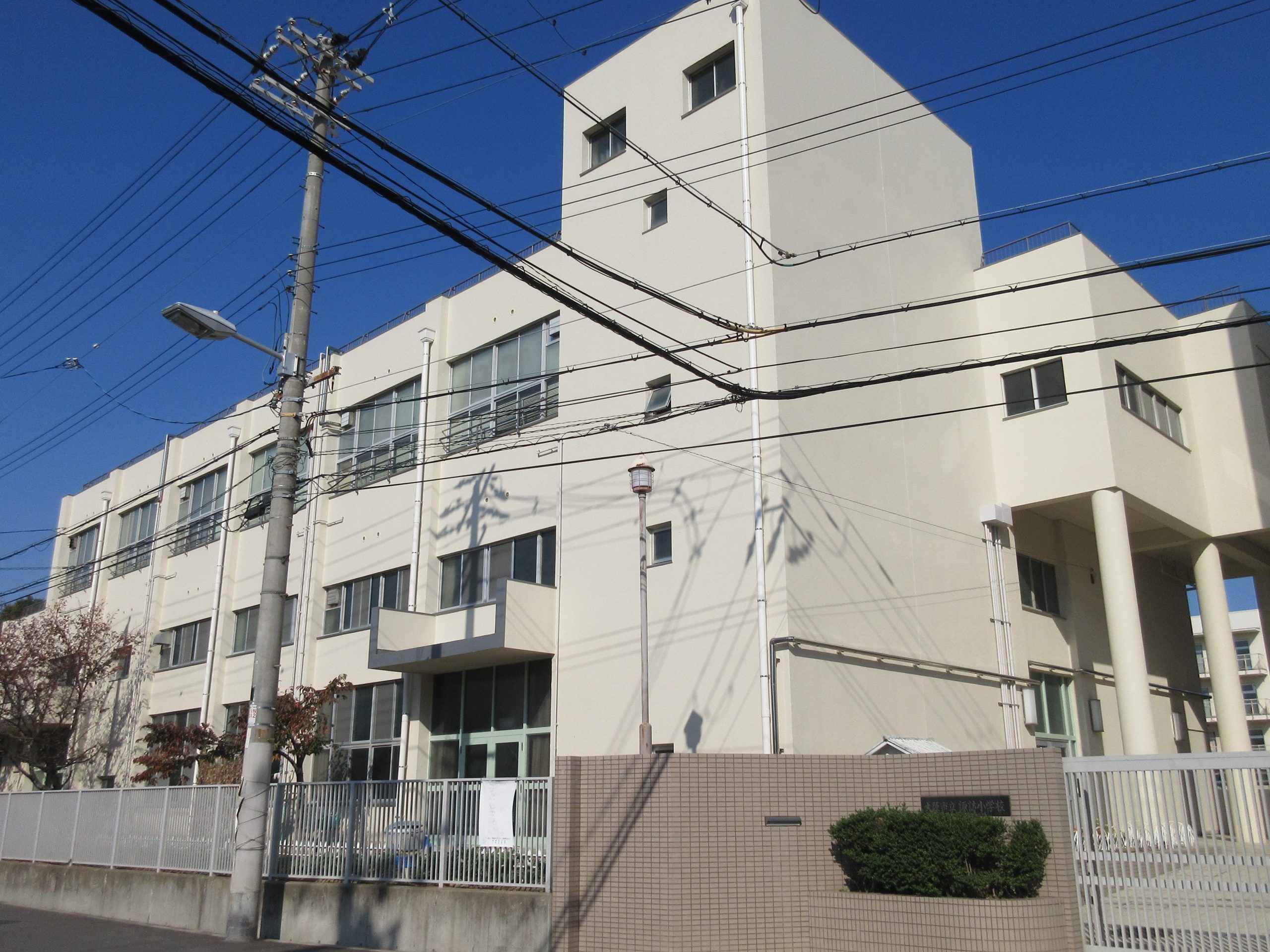 大阪市立諏訪小学校