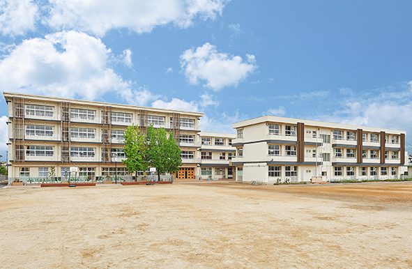 天理市立前栽小学校