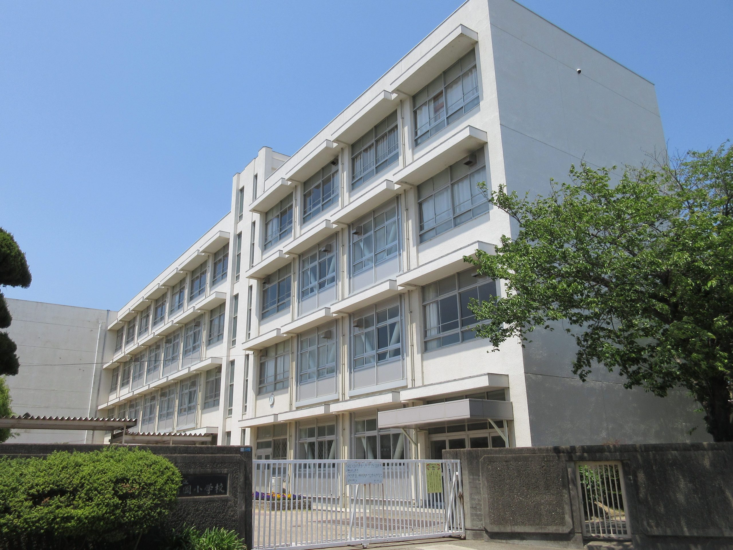 姫路市立高岡小学校