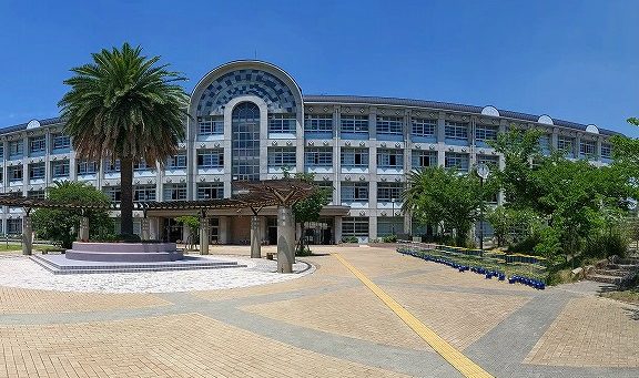 尼崎市立明城小学校