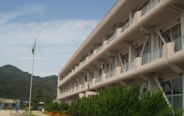 山口市立中央小学校