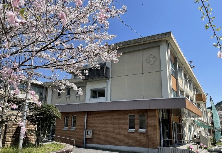 岐阜市立方県小学校