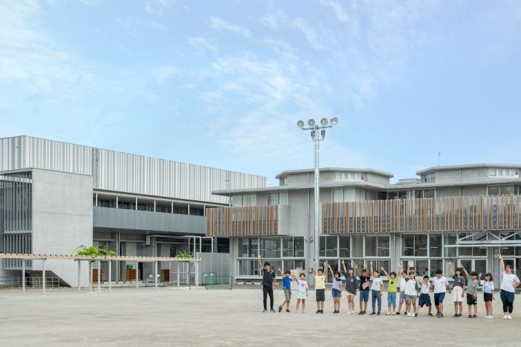 岐阜市立長良小学校