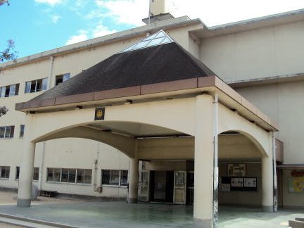 岸和田市立山直北小学校
