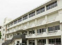 府中市立四谷小学校