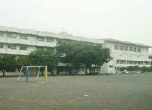 府中市立矢崎小学校
