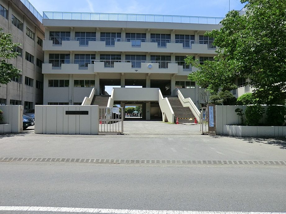 座間市立入谷小学校
