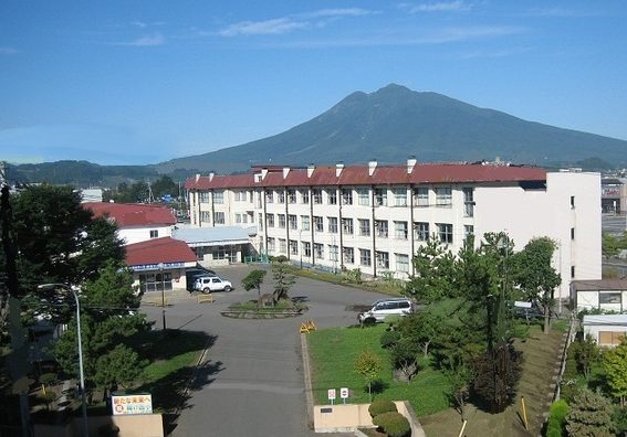 弘前市立西小学校