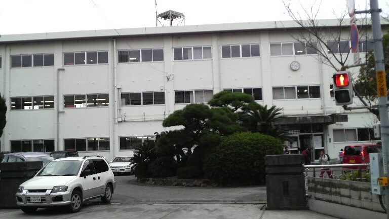 徳島市八万小学校