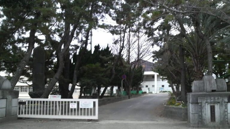 徳島市千松小学校