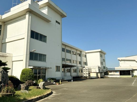 愛西市立八輪小学校