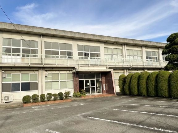 愛西市立草平小学校