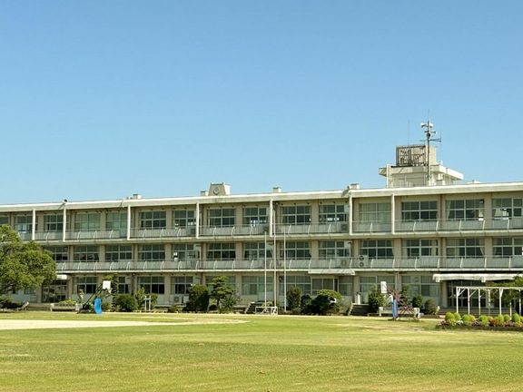 愛西市立開治小学校