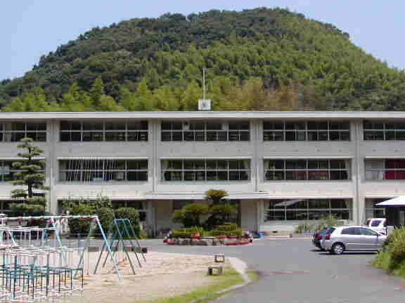 新宮町立立花小学校