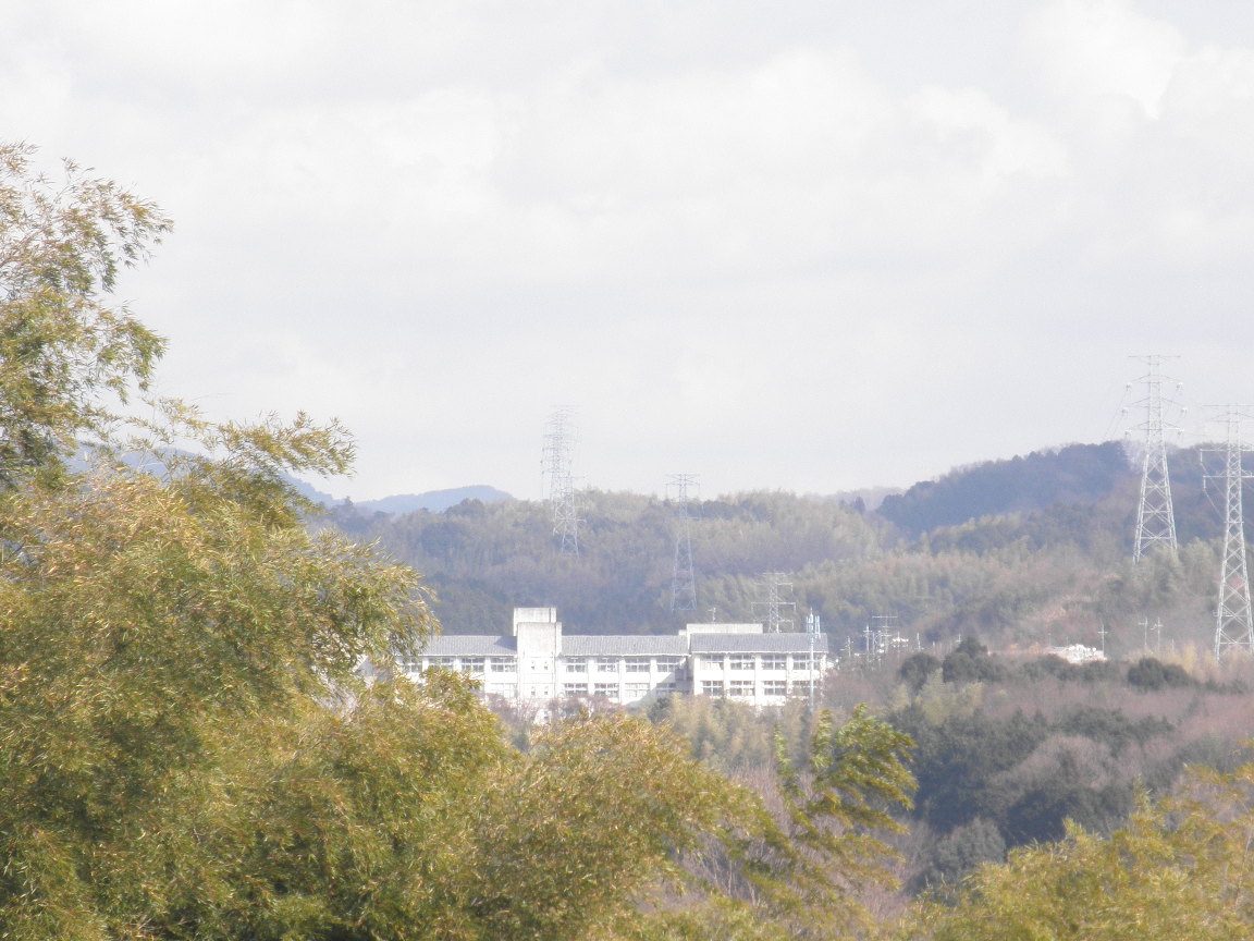 木津川市立南加茂台小学校