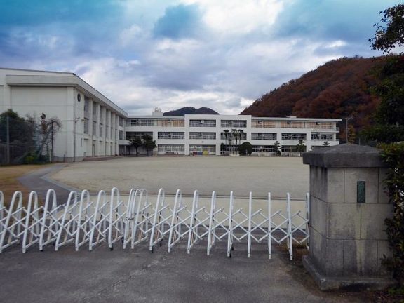 本巣市立本巣小学校