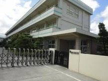 東員町立稲部小学校