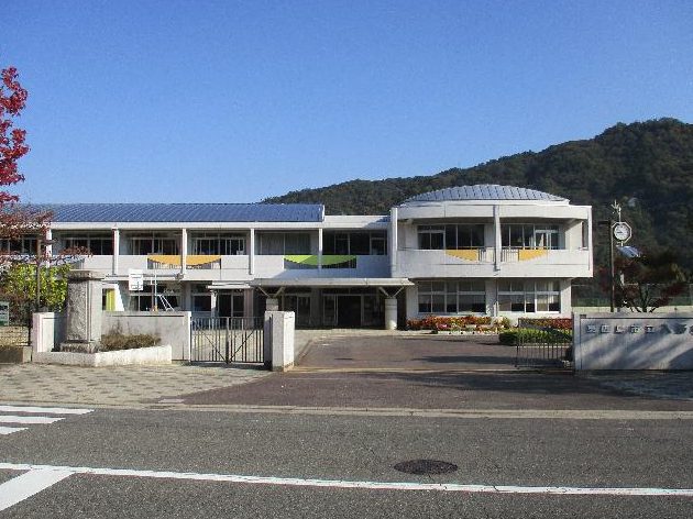東広島市立入野小学校