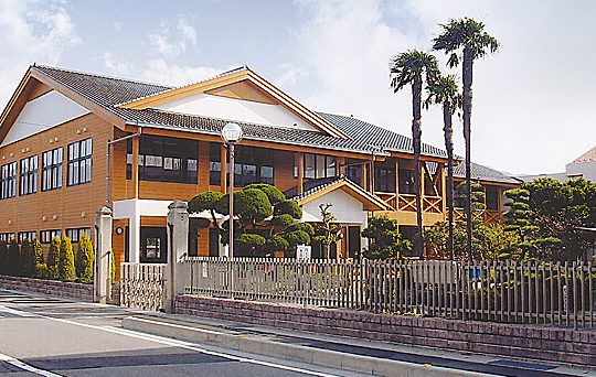 東温市立川上小学校