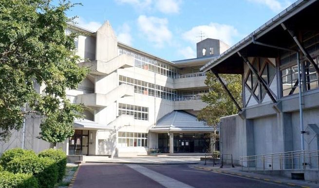 松江市立持田小学校
