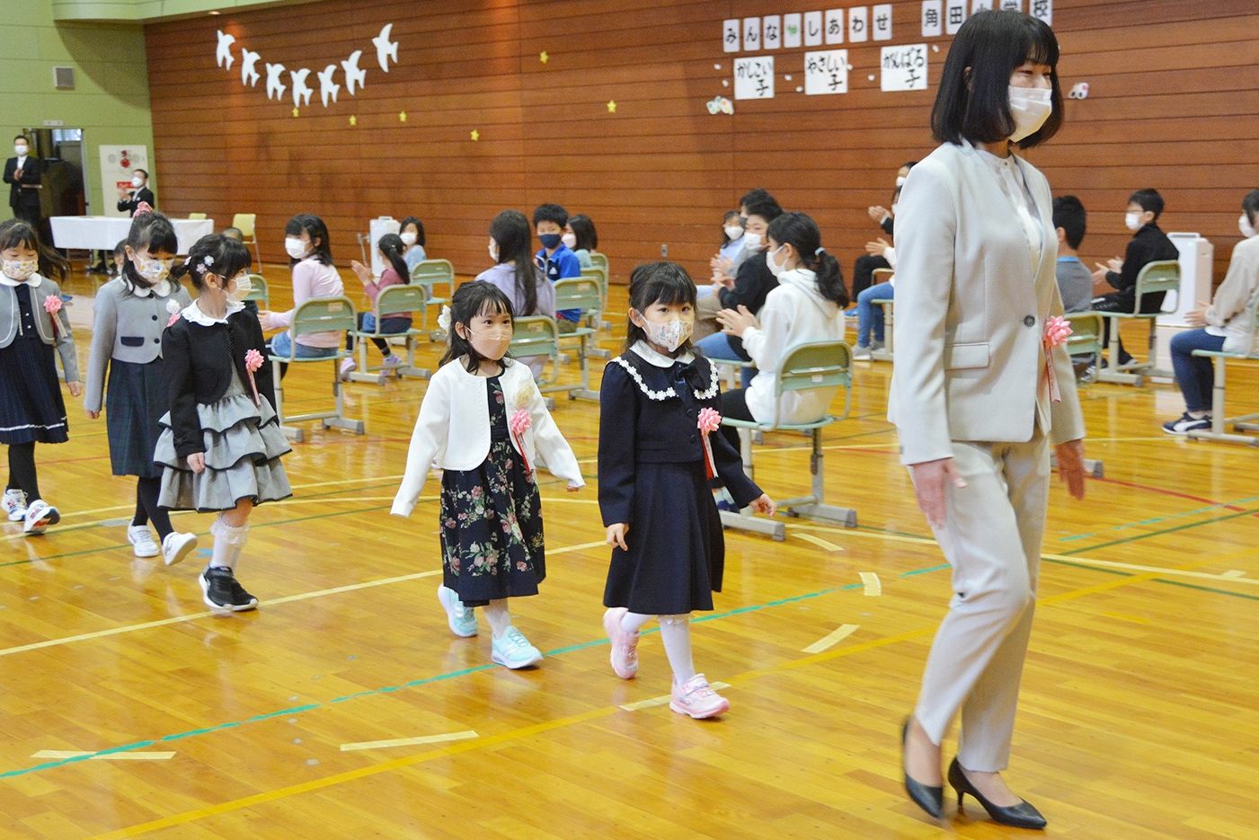 栗山町立角田小学校