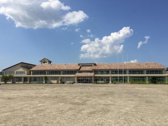 桑名市立星見ヶ丘小学校