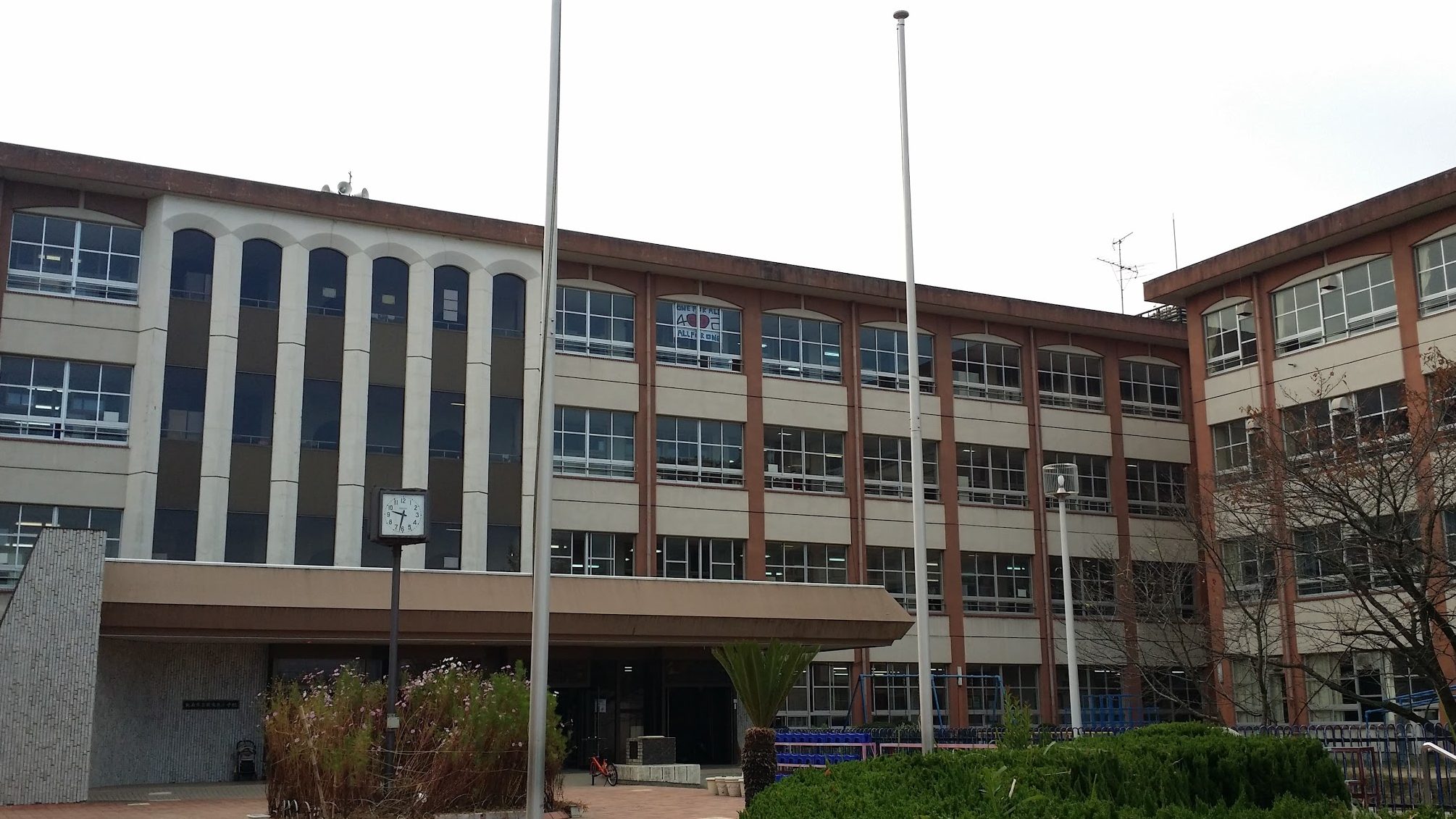 泉南市立新家東小学校