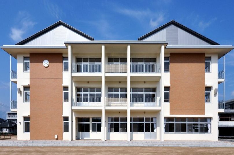 津山市立東小学校