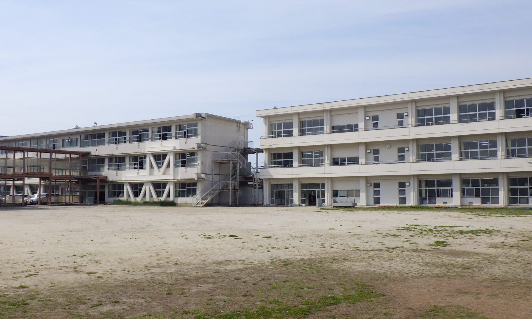 津島市立神島田小学校