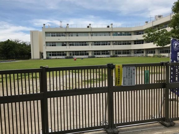 浦安市立東小学校
