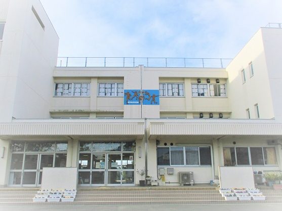 浦安市立見明川小学校