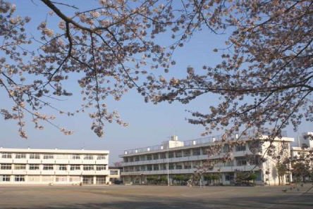 海老名市立上星小学校