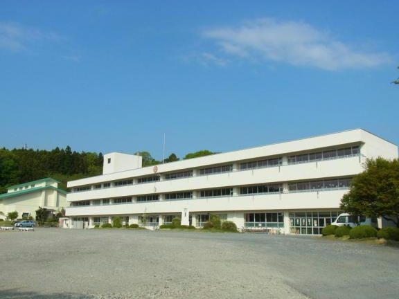 涌谷町立箟岳白山小学校